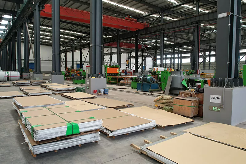 沐兰供水不锈钢板加工车间